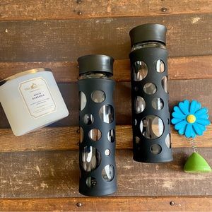 NEW 18oz Glass Bottle w/ Silicone wrap & Lid. For those who do not like plastic.